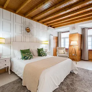 https://guestready-five-senses-parfum-in-coimbra.hotelscoimbra.com