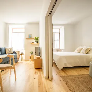 https://casa-da-carta-casas-do-ptio-3.hotelscoimbra.com